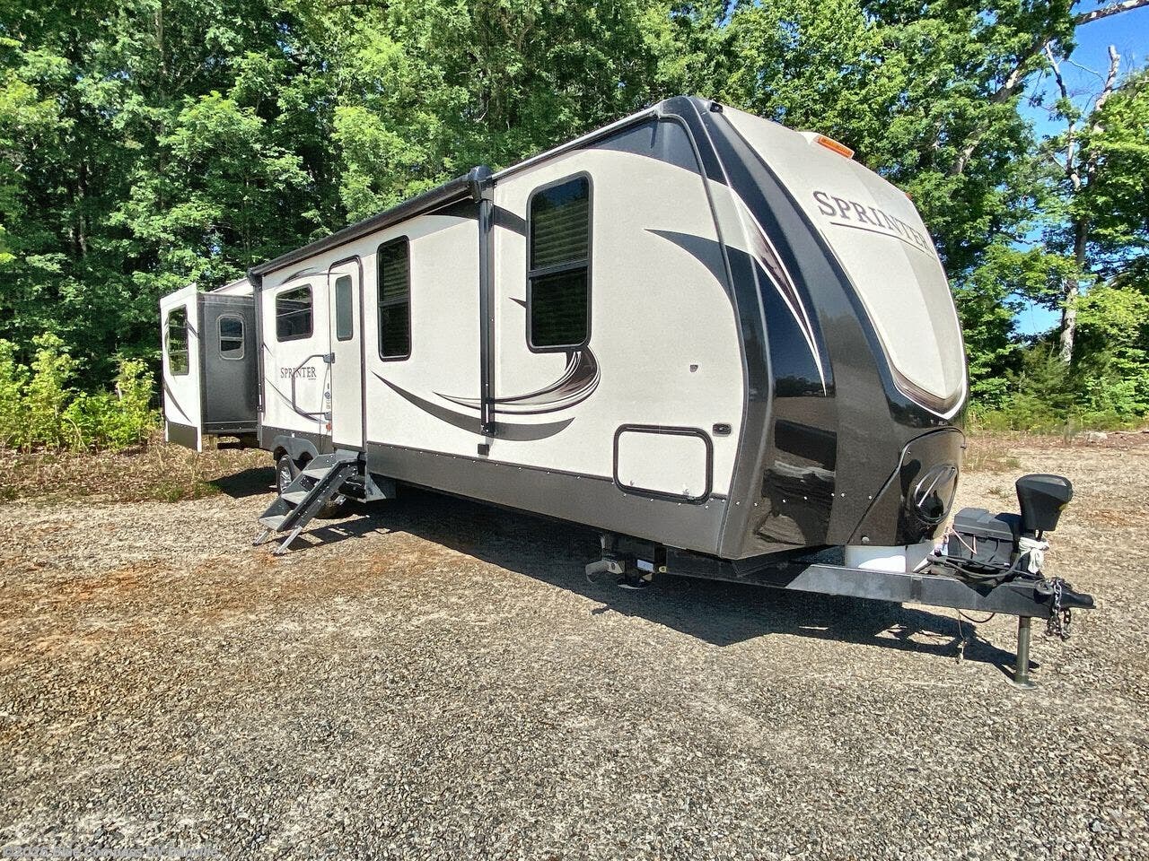 2017 Sprinter 332DEN by Keystone from Blue Compass RV Danville in Ringgold, Virginia