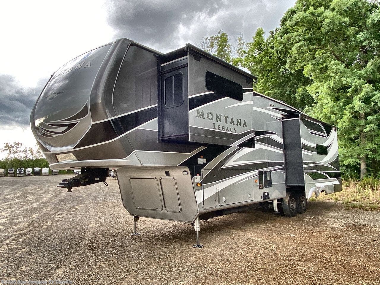 Used 2021 Keystone Montana 3231CK available in Ringgold, Virginia