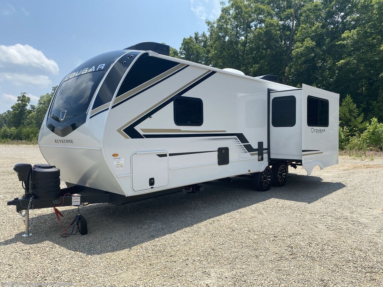 New 2026 Keystone Cougar Half-Ton 25MLE available in Ringgold, Virginia