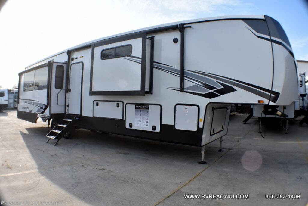 2024 Forest River Sandpiper 3800RK RV for Sale in Lake Elsinore, CA