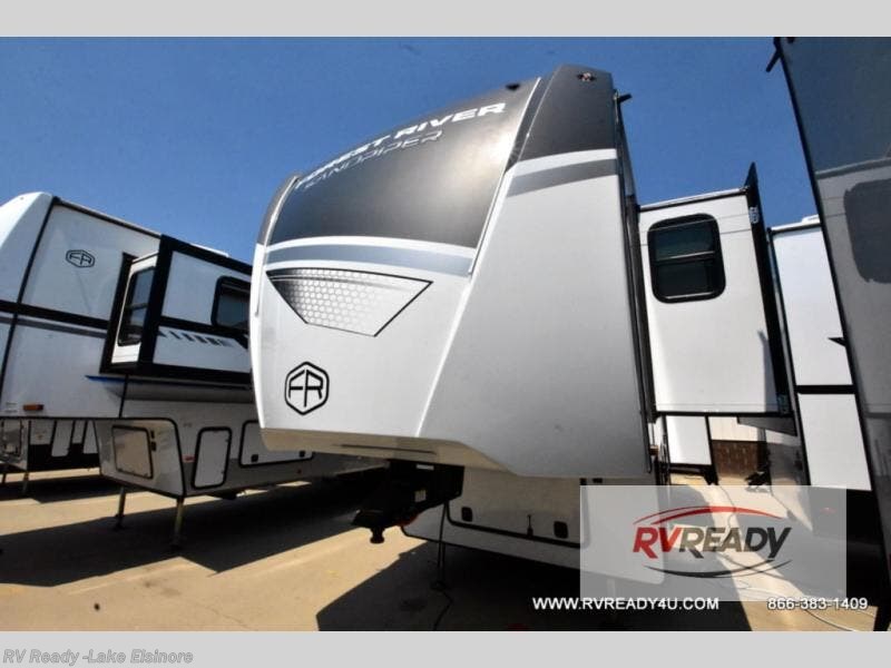 New 2026 Forest River Sandpiper 3370RLS available in Lake Elsinore, California