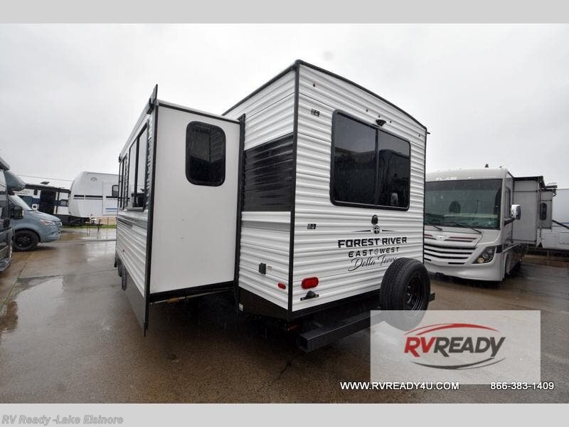 New 2026 East to West Della Terra 263RK available in Lake Elsinore, California