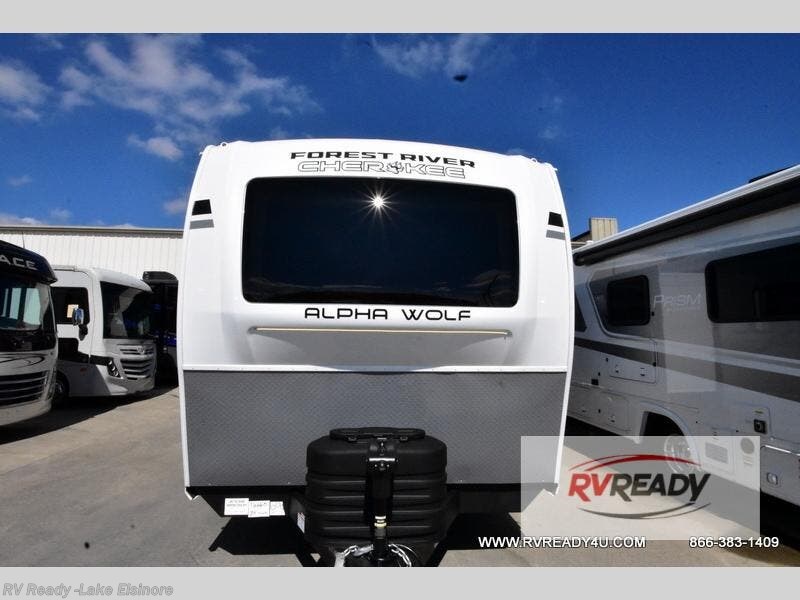 2026 Forest River Cherokee Alpha Wolf 24TRUNK - New Travel Trailer For Sale by RV Ready in Lake Elsinore, California features Slideout