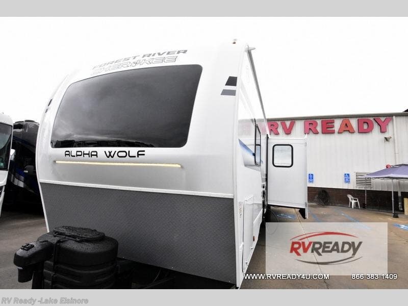 2026 Cherokee Alpha Wolf 33BH by Forest River from RV Ready in Lake Elsinore, California