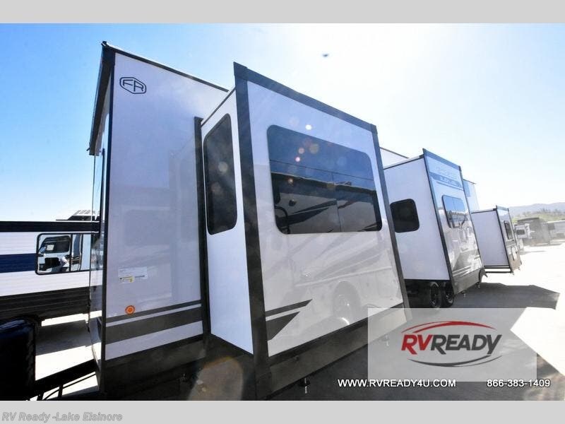 New 2026 Forest River Cherokee Timberwolf Black Label 39DKBL available in Lake Elsinore, California