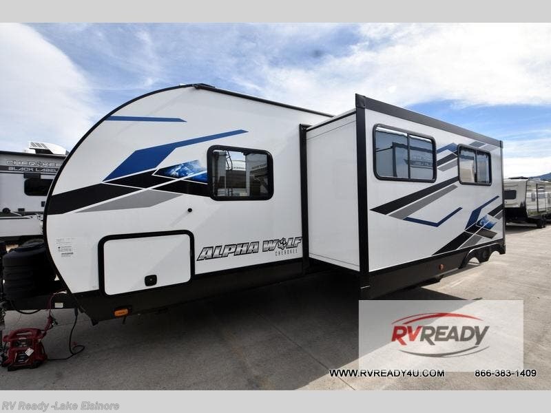 Used 2024 Forest River Cherokee Alpha Wolf 280QBS available in Lake Elsinore, California