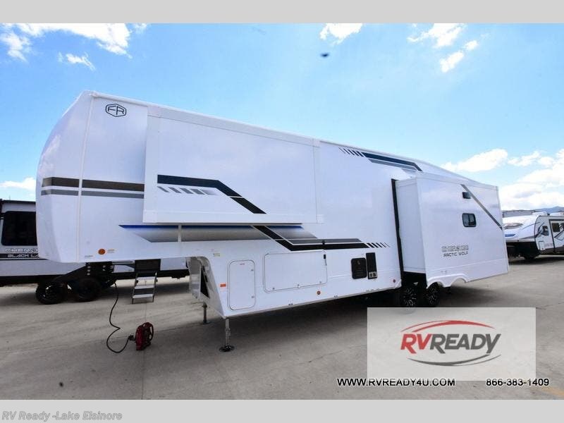 New 2026 Forest River Cherokee Arctic Wolf 3250SUITE available in Lake Elsinore, California