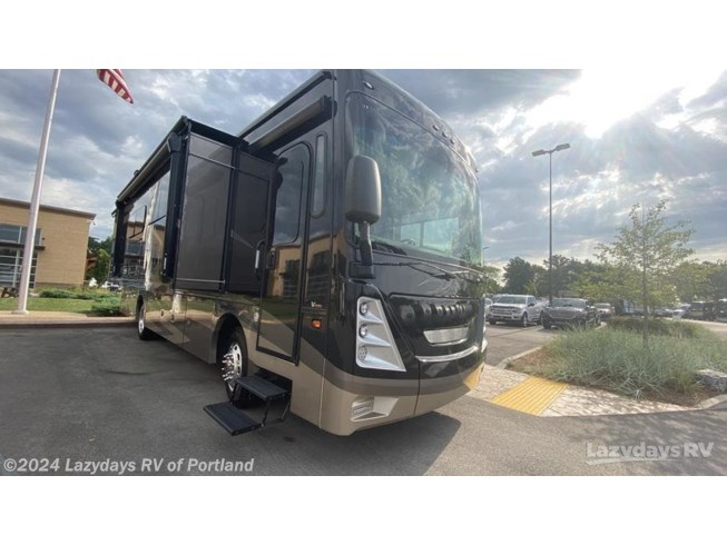 New 2023 Coachmen Sportscoach SRS 354QS available in Portland, Oregon