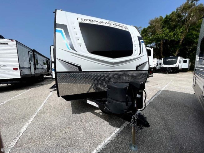 2022 Coachmen Freedom EXP 274RKS - Used Travel Trailer For Sale by Gerzeny