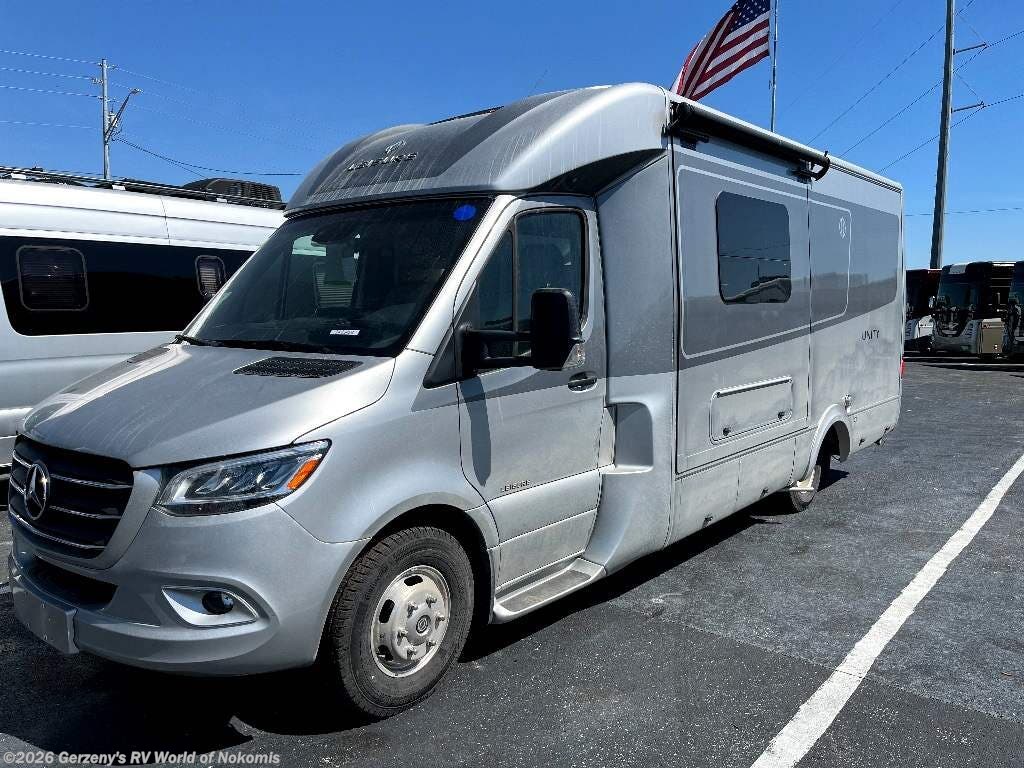 2024 Leisure Travel Unity 24MB RV for Sale in Nokomis, FL 34275 | 23428 ...