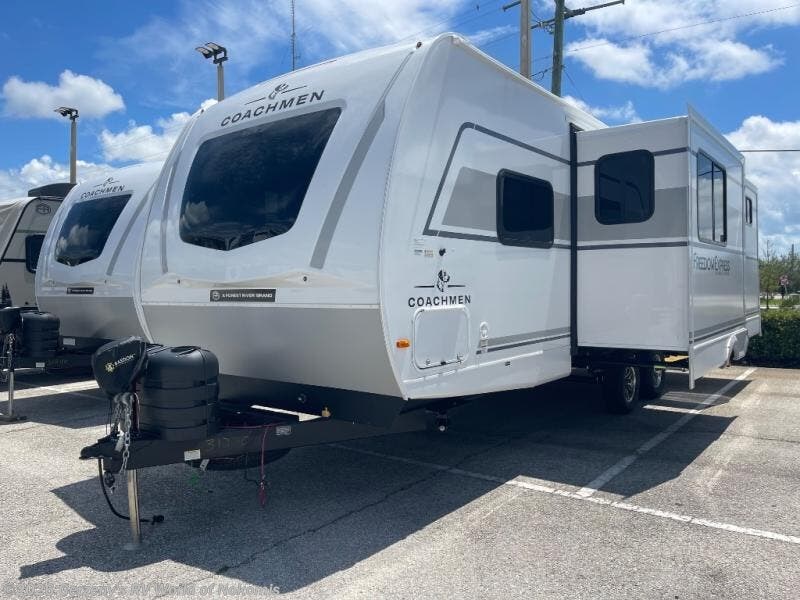 2026 Freedom Express 271BHE by Coachmen from Gerzeny's RV World of Nokomis in Nokomis, Florida