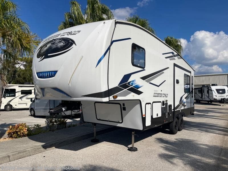 Used 2024 Forest River Cherokee Arctic Wolf 27SGS available in Nokomis, Florida