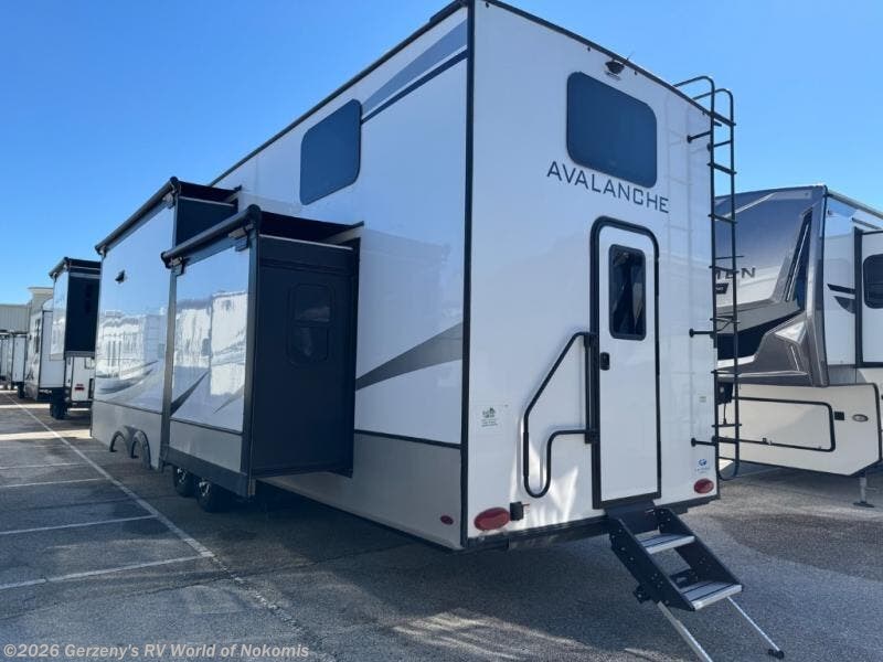 Used 2023 Keystone Avalanche 390DS available in Nokomis, Florida