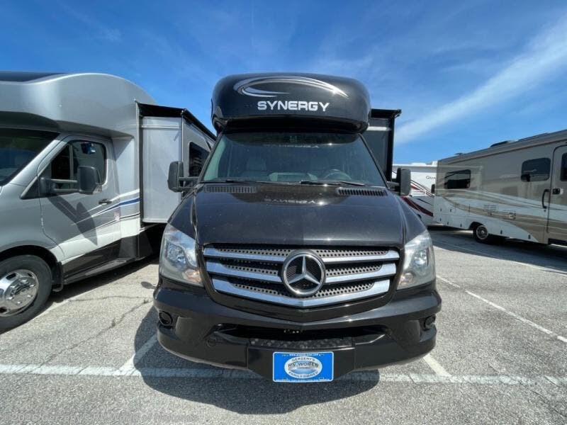 2019 Synergy Sprinter 24SK by Thor Motor Coach from Gerzeny's RV World of Nokomis in Nokomis, Florida