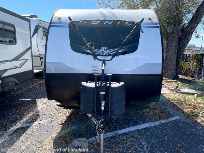 2022 Venture RV Sonic 231VRL - Used Travel Trailer For Sale by Gerzeny
