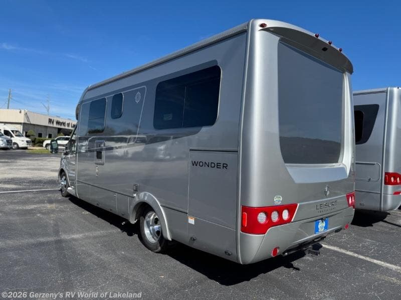 New 2025 Leisure Travel Wonder 24RTB available in Lakeland, Florida
