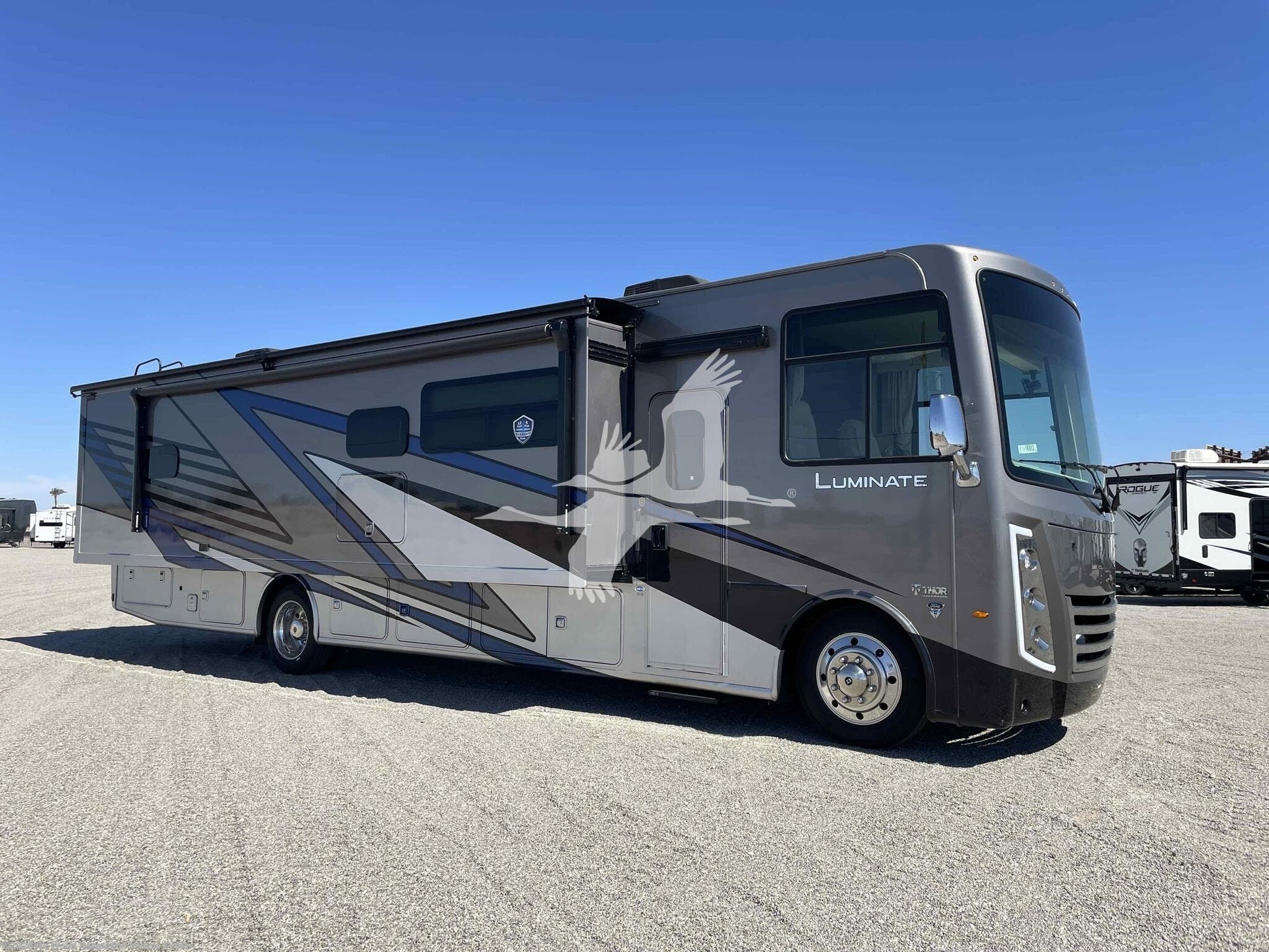 New 2026 Thor Motor Coach Luminate CC35 available in Yuma, Arizona