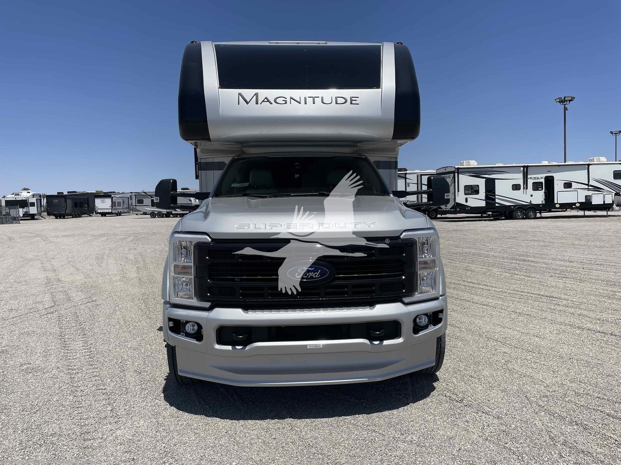 New 2026 Thor Motor Coach Magnitude Grand X32 available in Yuma, Arizona