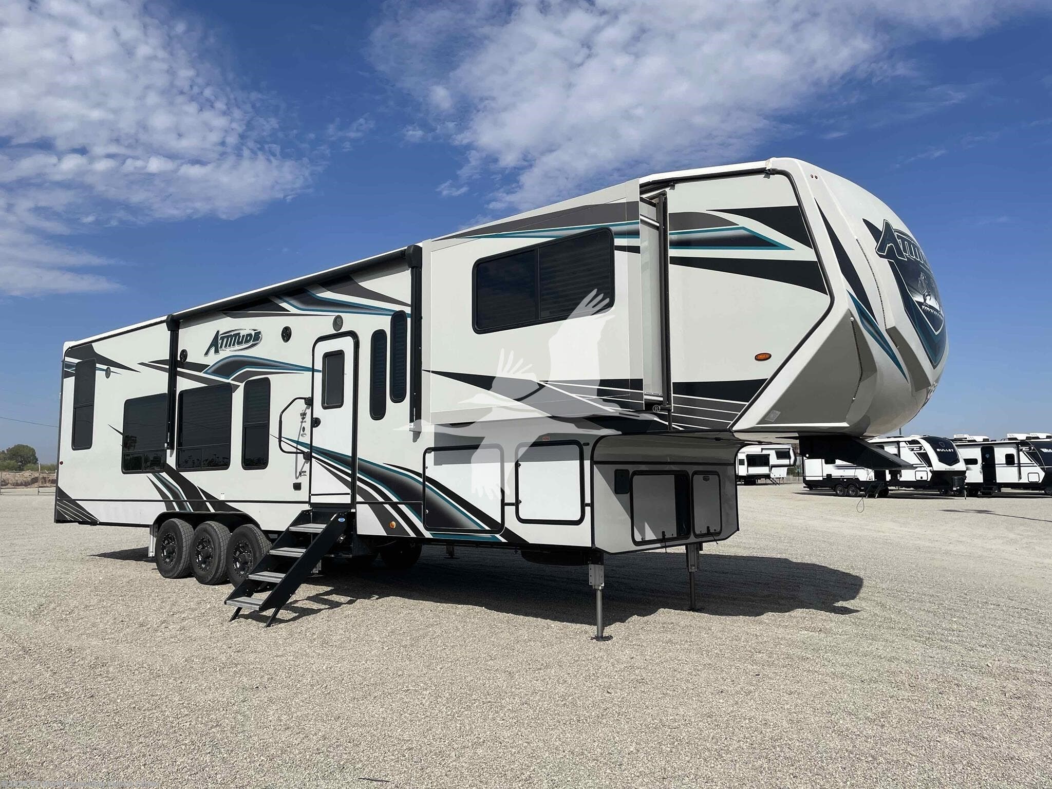 2023 Eclipse Attitude 35GSG+3 - Used Fifth Wheel For Sale by RV World Recreation Vehicle Center in Yuma, Arizona features Air Conditioning
