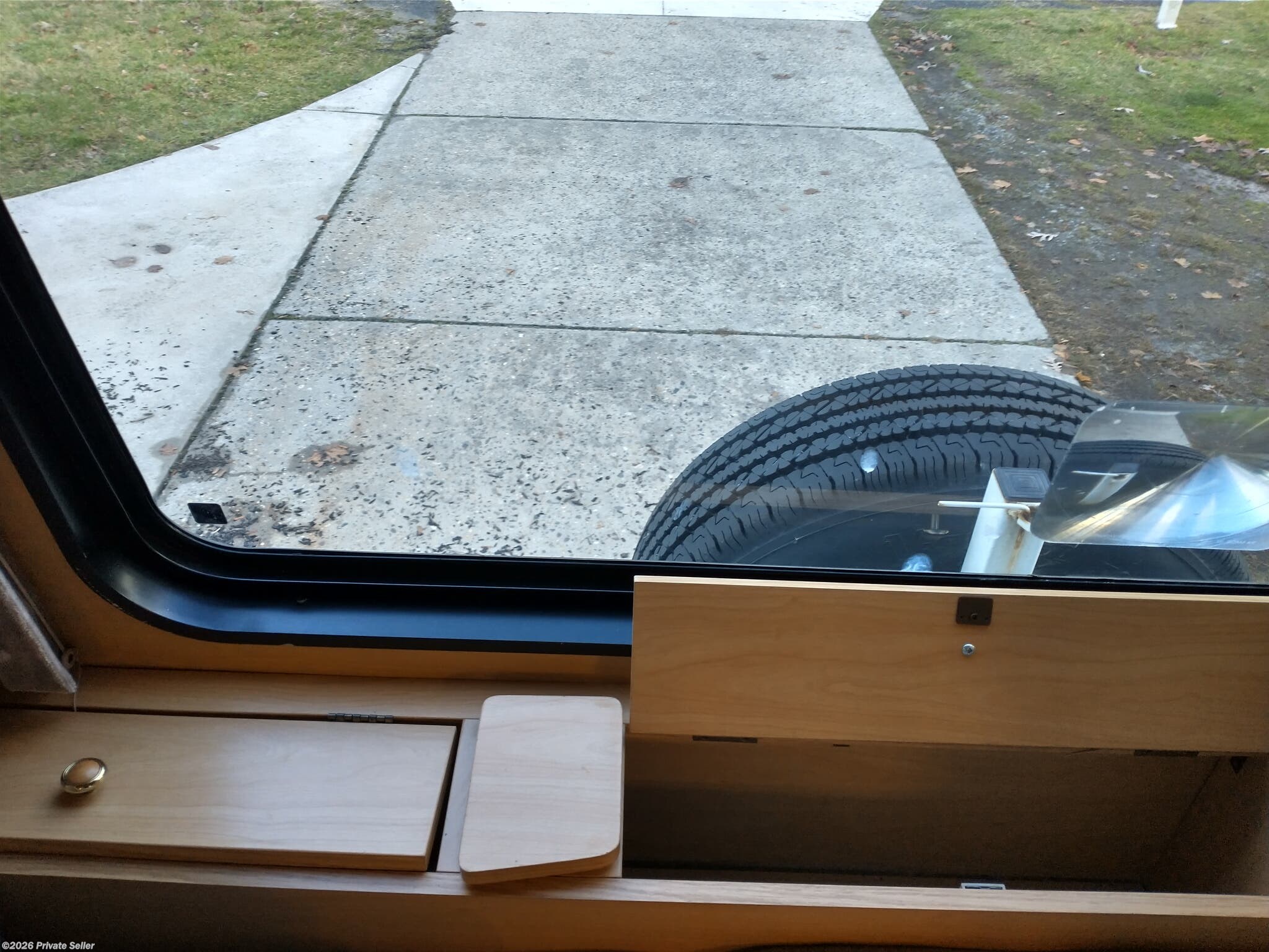 2005 Tiger Bengal CX Cab over sleeper RV for Sale in EHT, NJ 08234