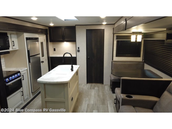 2022 Jayco Jay Flight 33RBTS - New Travel Trailer For Sale by Great Escapes RV Supercenter in Gassville, Arkansas