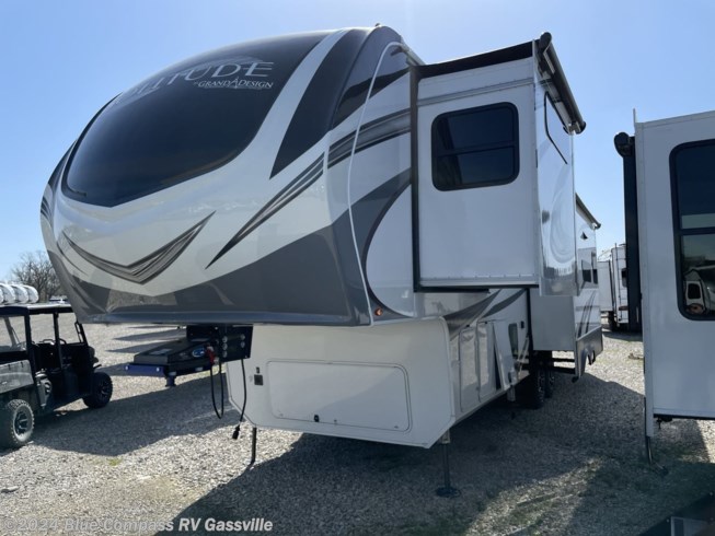2022 Solitude ST310GK by Grand Design from Great Escapes RV Supercenter in Gassville, Arkansas