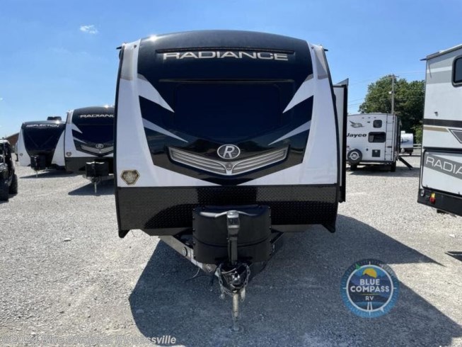 2022 Radiance Ultra Lite 21RB by Cruiser RV from Great Escapes RV Supercenter in Gassville, Arkansas