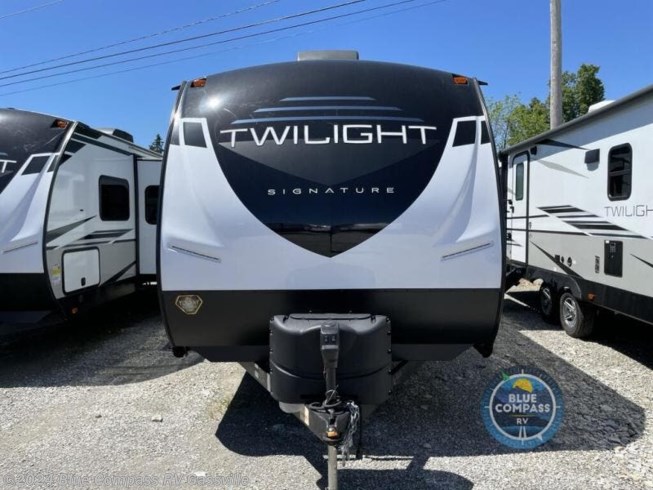 2022 Twilight Signature TWS 2600 by Cruiser RV from Great Escapes RV Supercenter in Gassville, Arkansas