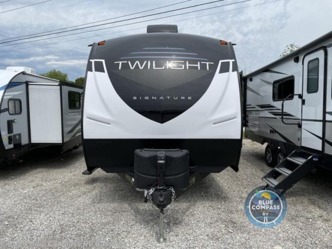 2022 Twilight Signature TWS 2800 by Cruiser RV from Great Escapes RV Supercenter in Gassville, Arkansas