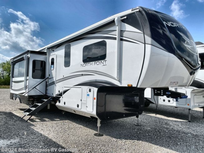 2024 North Point 390CKDS by Jayco from Blue Compass RV Gassville in Gassville, Arkansas