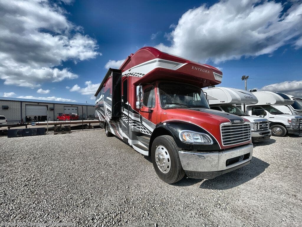 2020 Entegra Coach Accolade 37L RV for Sale in Gassville, AR 72635