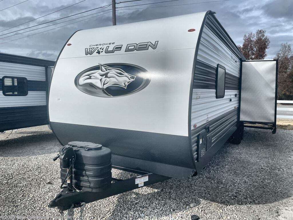 2024 Forest River Cherokee Wolf Den 272RK RV for Sale in Gassville, AR 72635 T77485 RVUSA