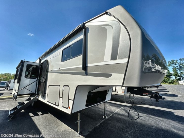 New 2025 Alliance RV Avenue 32RLS available in Gassville, Arkansas