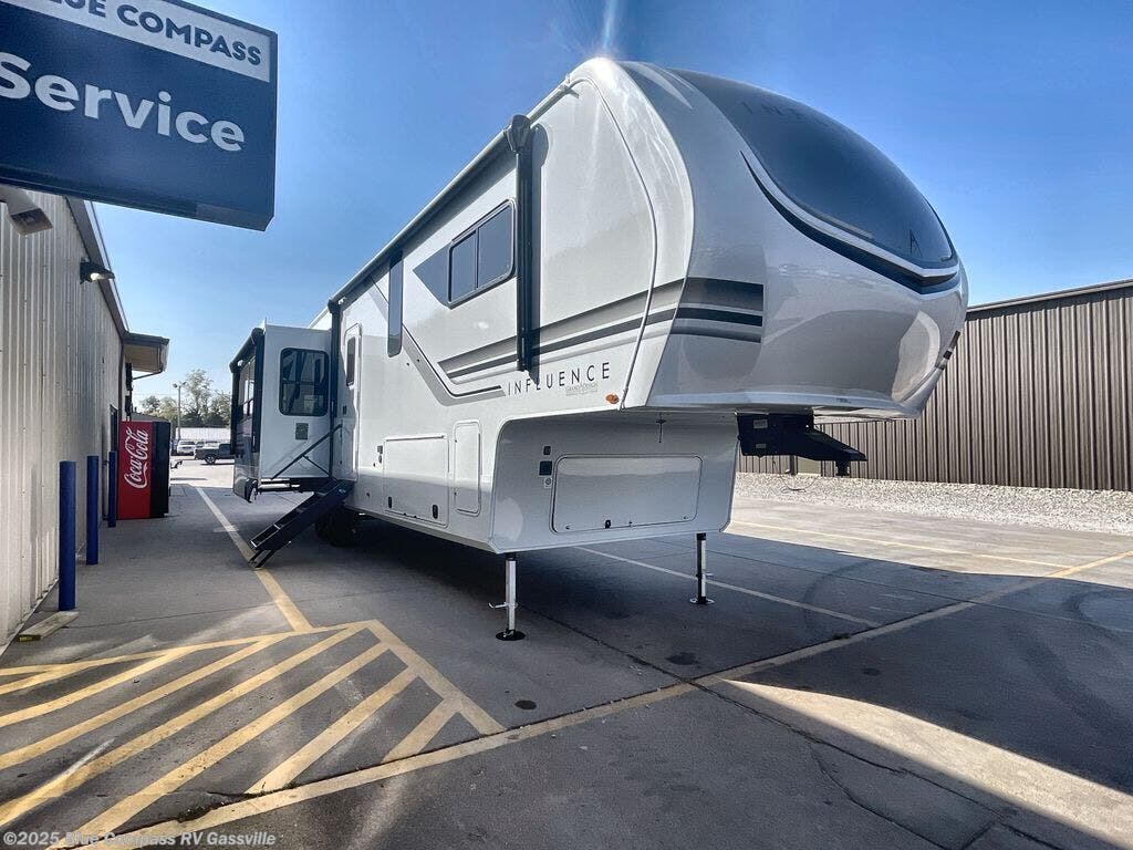 2025 Grand Design Influence 3503GK RV for Sale in Gassville, AR 72635