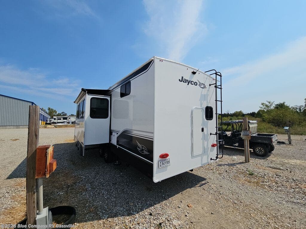 Used 2024 Jayco Eagle 284BHOK available in Gassville, Arkansas