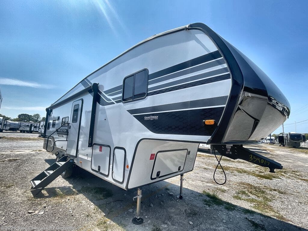 2026 Reflection 100 Series 27BH by Grand Design from Blue Compass RV Gassville in Gassville, Arkansas