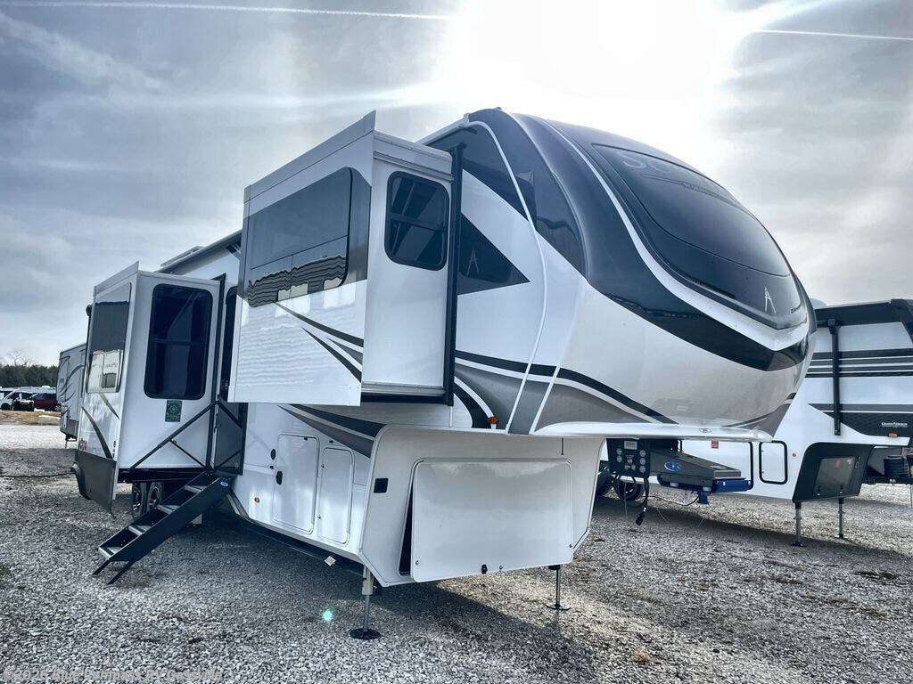 2026 Solitude 380FL by Grand Design from Blue Compass RV Gassville in Gassville, Arkansas