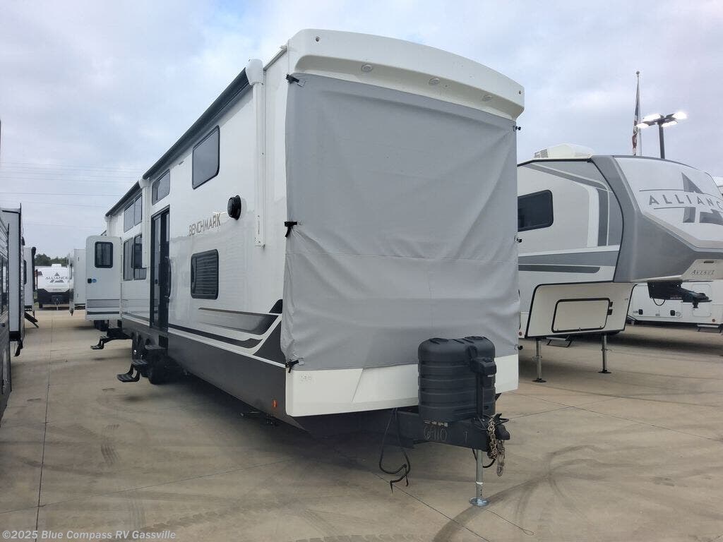 2026 Alliance RV Benchmark 44LFT - New Destination Trailer For Sale by Blue Compass RV Gassville in Gassville, Arkansas