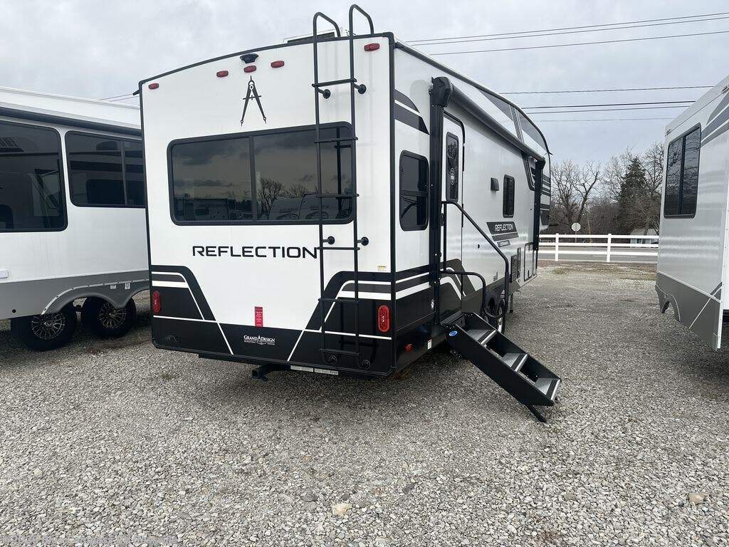 2026 Reflection 100 Series 24RL by Grand Design from Blue Compass RV Gassville in Gassville, Arkansas