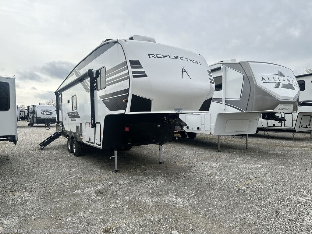 New 2026 Grand Design Reflection 100 Series 24RL available in Gassville, Arkansas