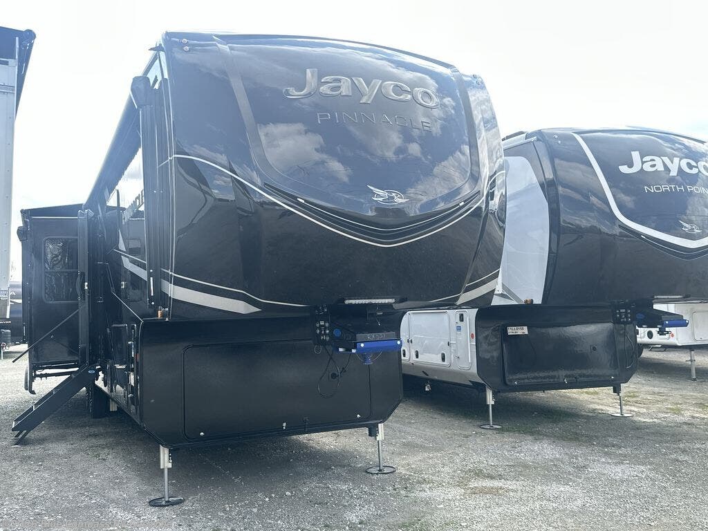 New 2026 Jayco Pinnacle 38FBRK available in Gassville, Arkansas