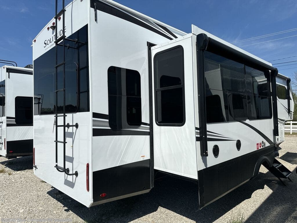 2026 Solitude 370DV by Grand Design from Blue Compass RV Gassville in Gassville, Arkansas