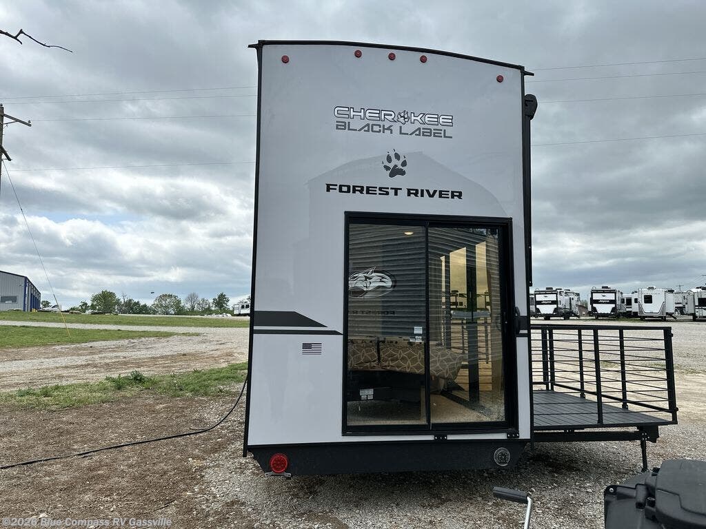 New 2026 Forest River Cherokee Timberwolf Black Label 27MDKBL available in Gassville, Arkansas