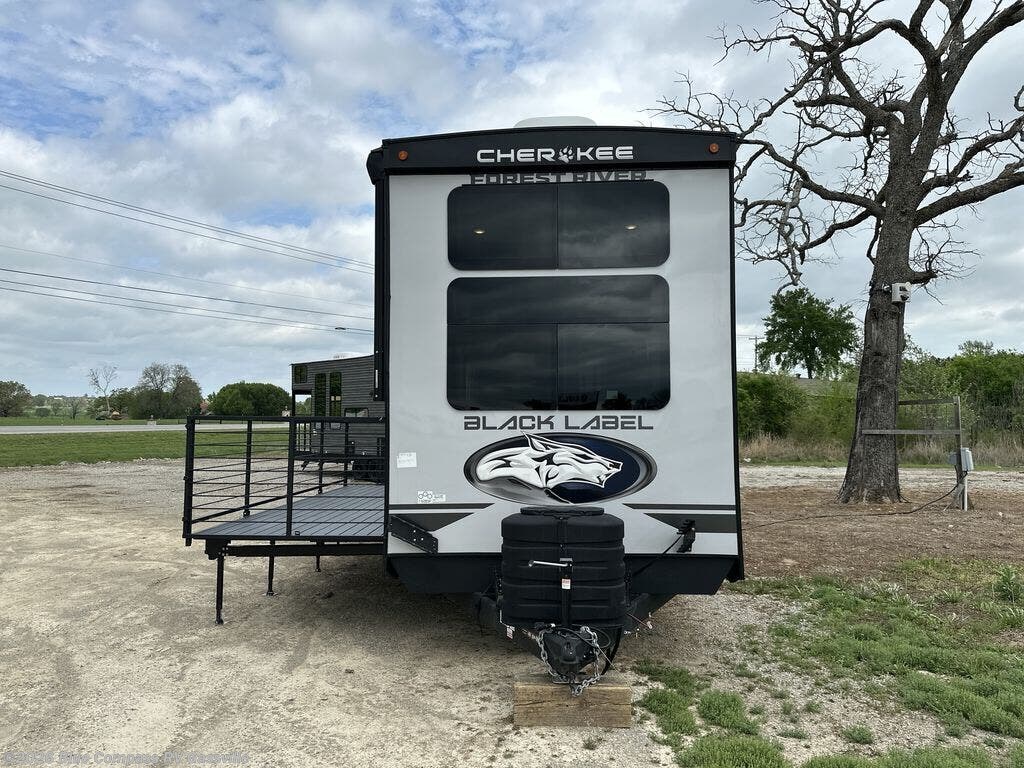 2026 Forest River Cherokee Timberwolf Black Label 27MDKBL - New Destination Trailer For Sale by Blue Compass RV Gassville in Gassville, Arkansas