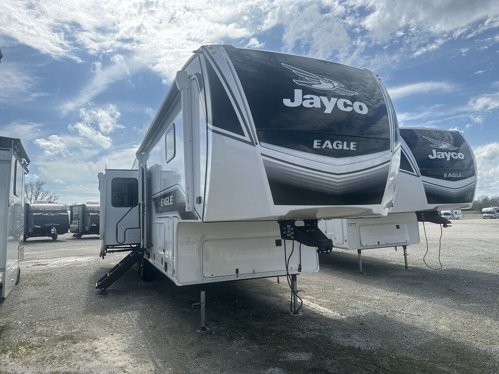 New 2026 Jayco Eagle 365UKTS available in Gassville, Arkansas