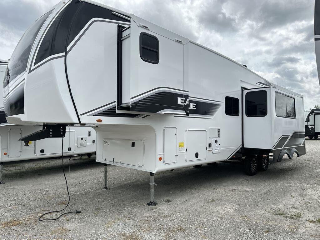 2026 Eagle HT 31QCD by Jayco from Blue Compass RV Gassville in Gassville, Arkansas