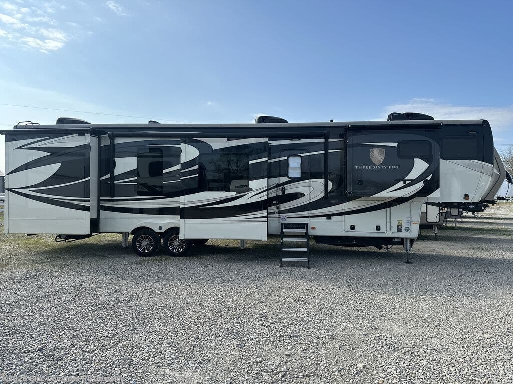 Used 2021 Heartland Landmark 365 Tucson available in Gassville, Arkansas