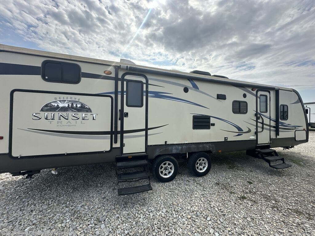 2012 Sunset Trail 31BH by CrossRoads from Blue Compass RV Gassville in Gassville, Arkansas