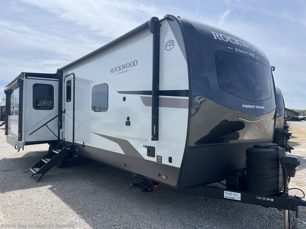 2026 Rockwood Signature 8337RL by Forest River from Blue Compass RV Gassville in Gassville, Arkansas