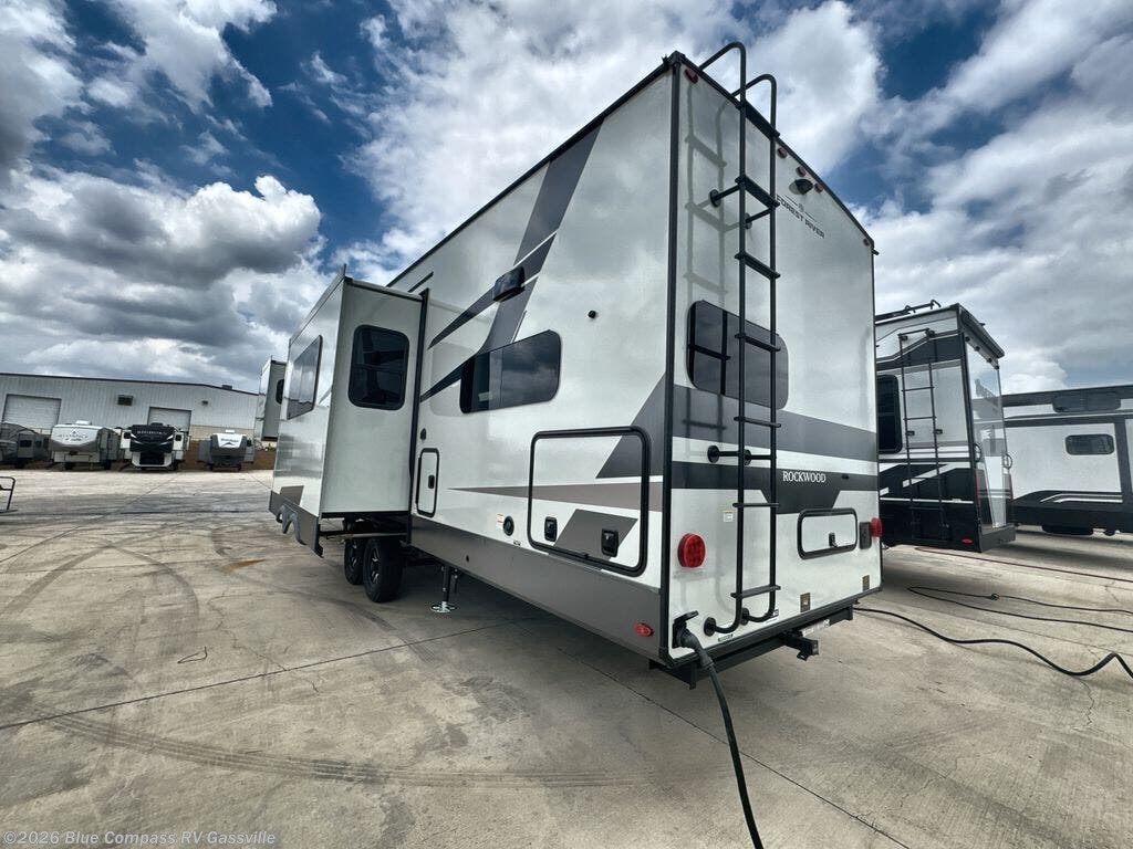 2026 Forest River Rockwood Signature 404SRK - New Fifth Wheel For Sale by Blue Compass RV Gassville in Gassville, Arkansas